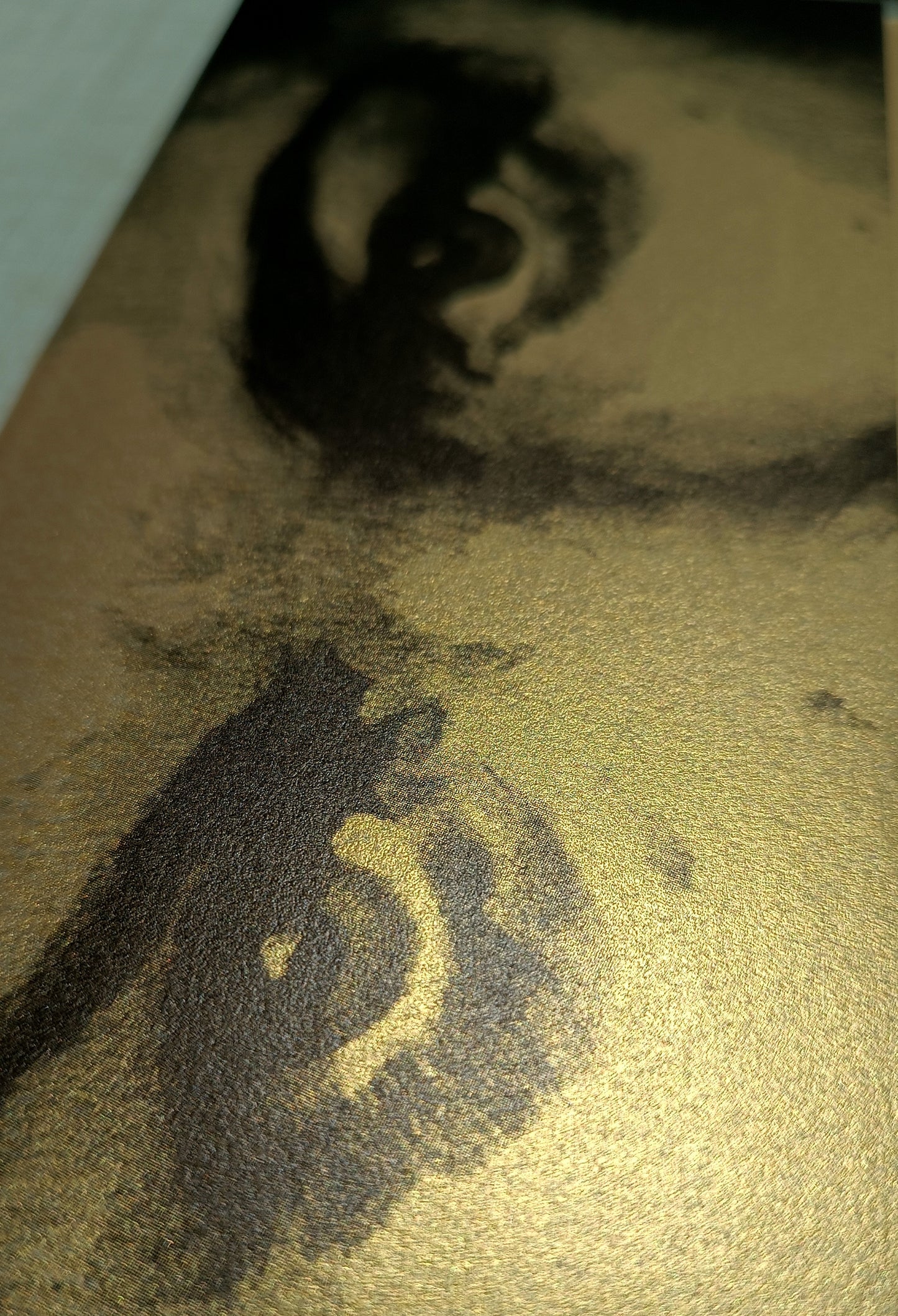 EIN MÄDCHEN NAMENS MYSTERY / NAVETTE